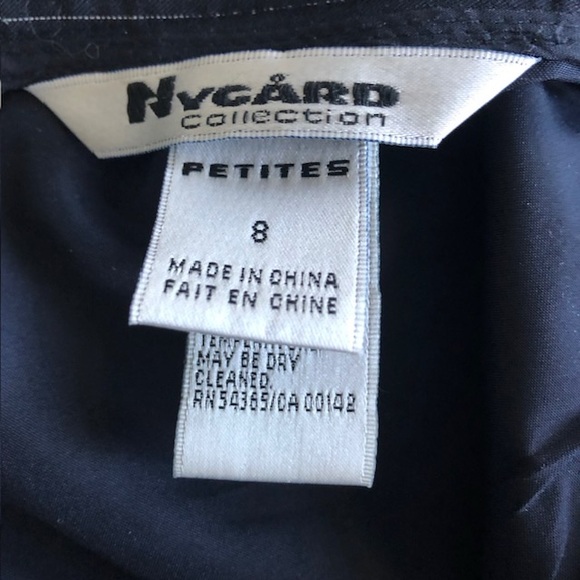 Nygard Collection Navy Blue Pinstriped Pencil Skirt size 8 pleats around hem - Picture 7 of 7